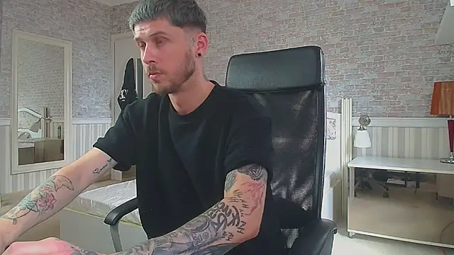 JonahShaw 现场XXX聊天