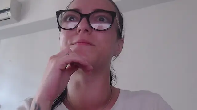 IzabelllNoir Chat XXX live