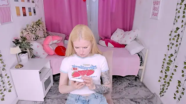 دردشة Laly_Peach الجنسية المباشرة