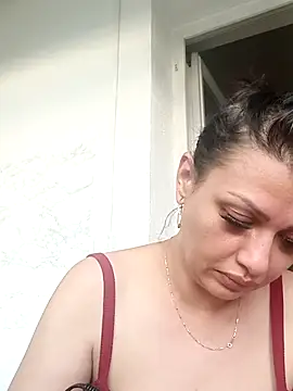 rosse26830 XXX чат на живо