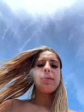 SophieVJ Chat XXX in diretta