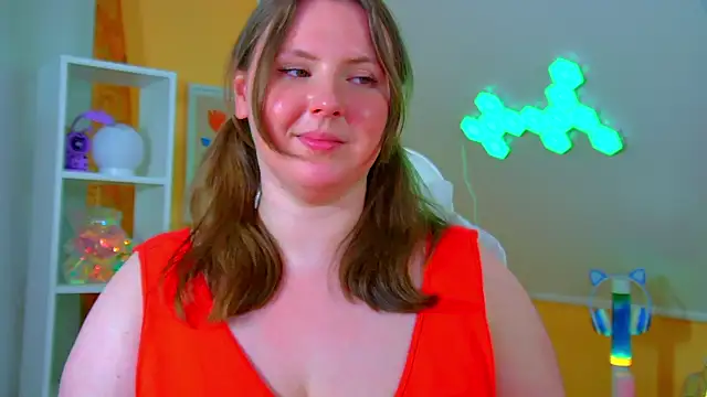 MelodyMoores' Live XXX Chat