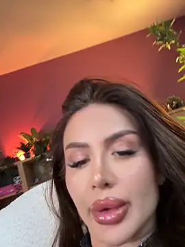 AshleySinn élő XXX-chatje