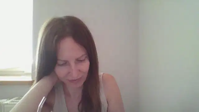 Chatroom XXX en direct de AnnaTight