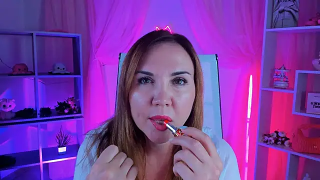 AylaTallow's Live XXX Chat