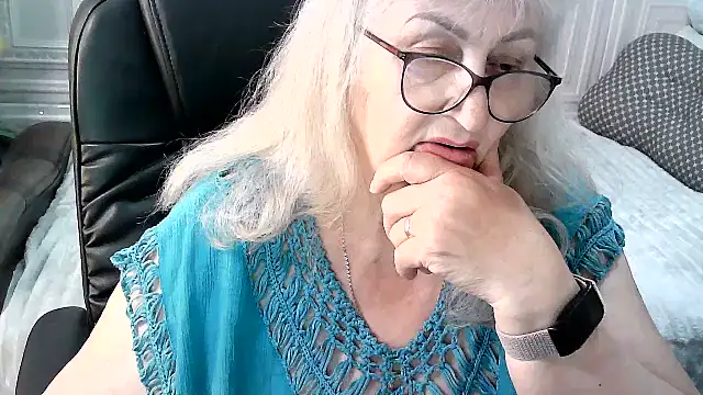 LolkaAlyss – Naživo XXX chat