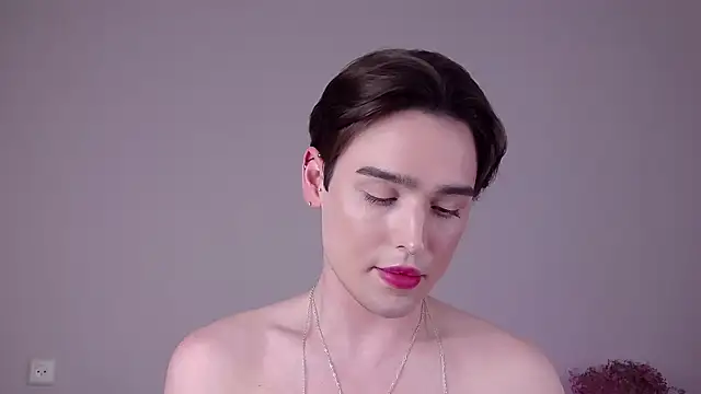 Chat +18 de RobbyCharming ao vivo