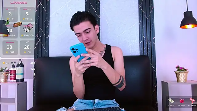 XXX chat uživo modela Feiccer_Castquer