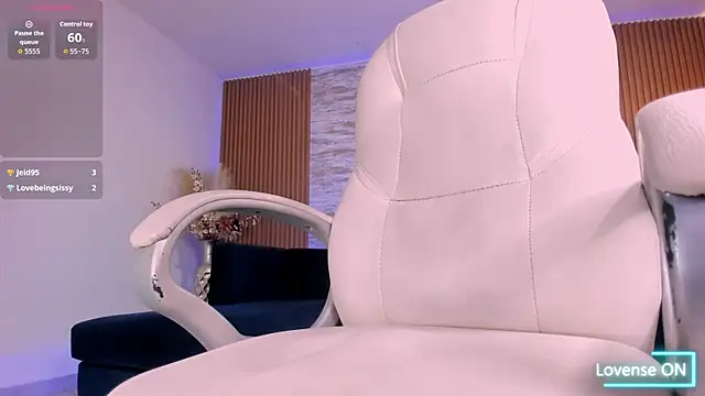 ANGIE-SMITH's Live XXX Chat