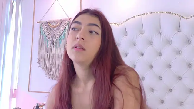 Sara_funy Chat XXX live