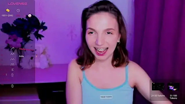 XXX chat uživo modela KindHazelHere_