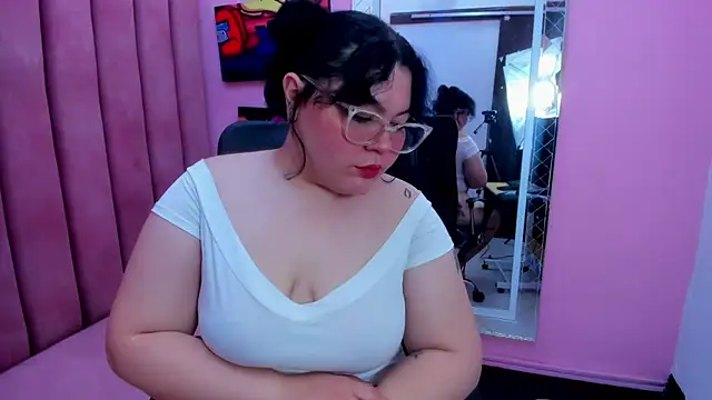 Sweet_Nova_ Adlı Modelin Canlı XXX Sohbeti