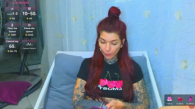 Živý XXX chat tattooedBabyy