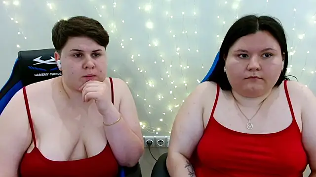 BeckyAndHellen 即時 XXX 聊天