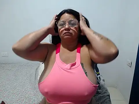 Estefany_Star Chat XXX in diretta
