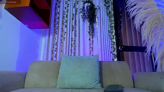 دردشة adammercury الجنسية المباشرة
