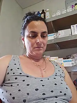 IsabelleCraft live XXX chat