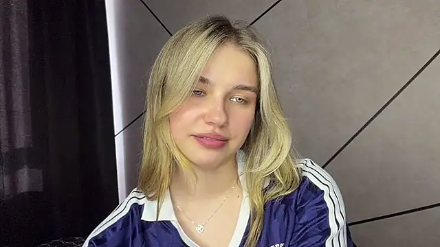 EarthaStinett – Naživo XXX chat