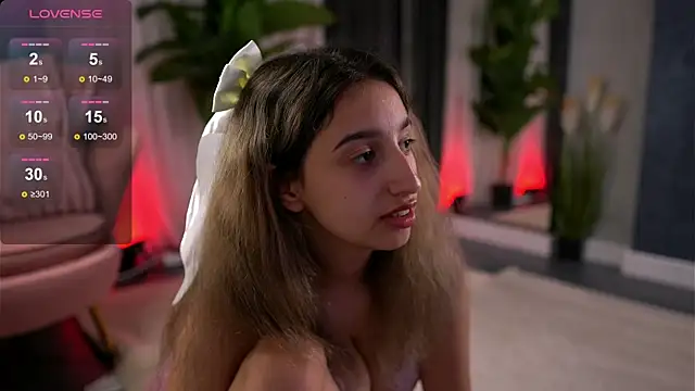 JullyFox live XXX chat
