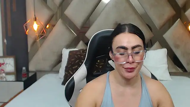 MartinaaFit 라이브 XXX 채팅