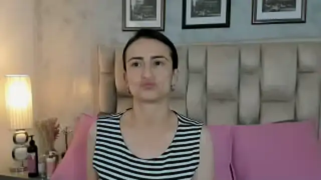 Megan_fenix Chat XXX live