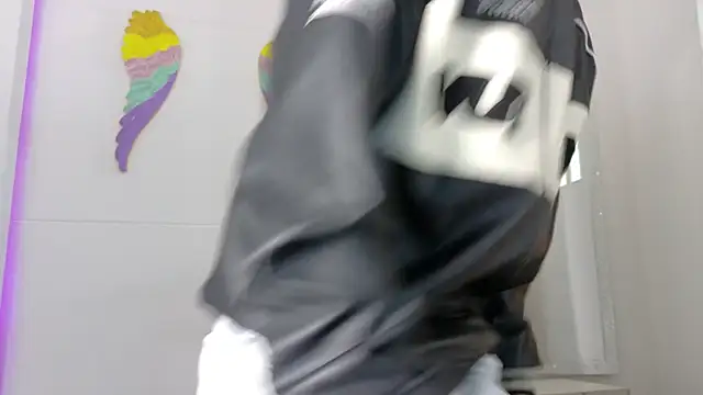 Chat +18 de Monyel_Blake ao vivo