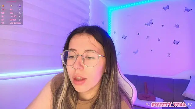 Chat +18 de sweettvera ao vivo