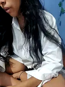 XXX chat uživo modela Koziekylie