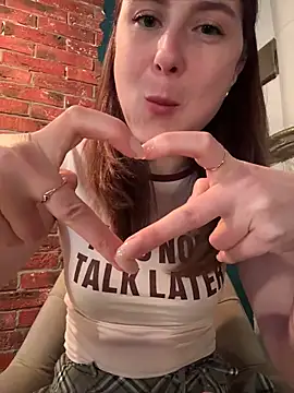 Dina_Tease Chat XXX live