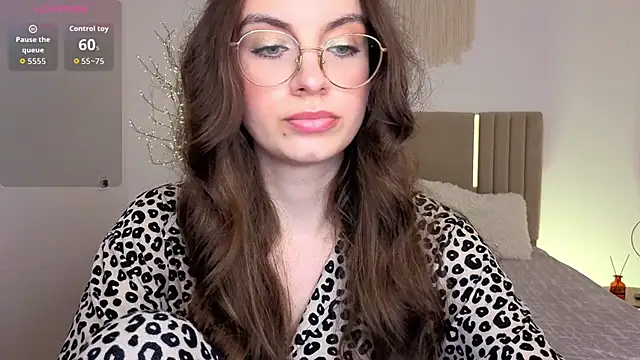 Real_cutie1's Webcam Show
