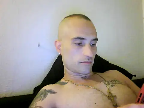 phanton29n Live XXX chat