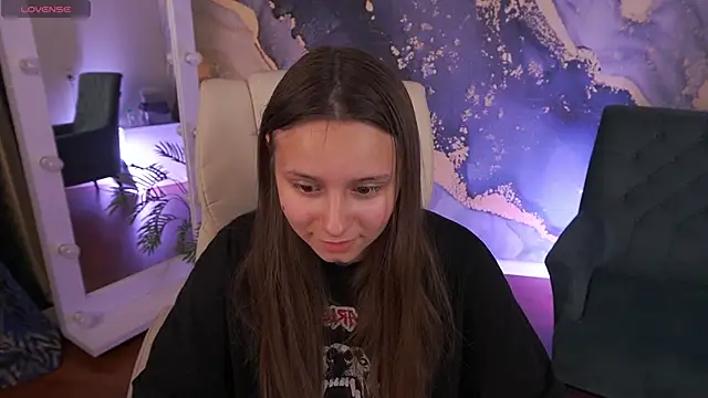 Živý XXX chat TinyNatalie