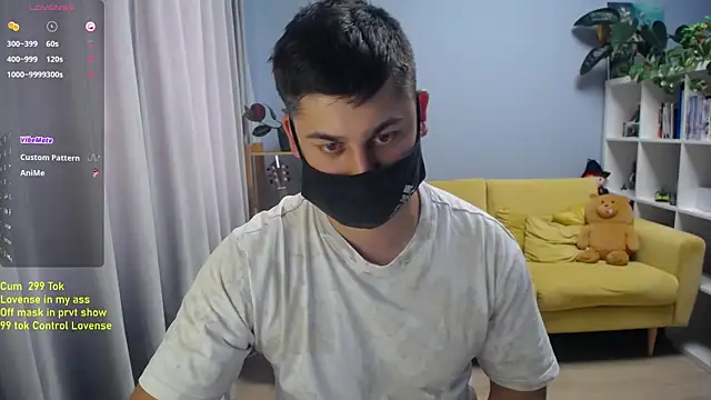 Tomguys Chat XXX live