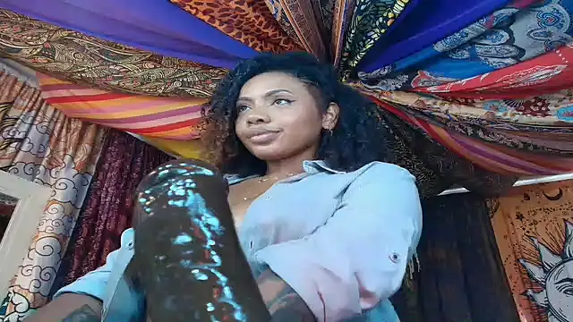 Chatroom XXX en direct de ElizaGrey_