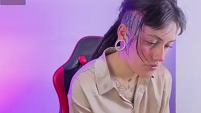 _sharlotte777's Live XXX Chat