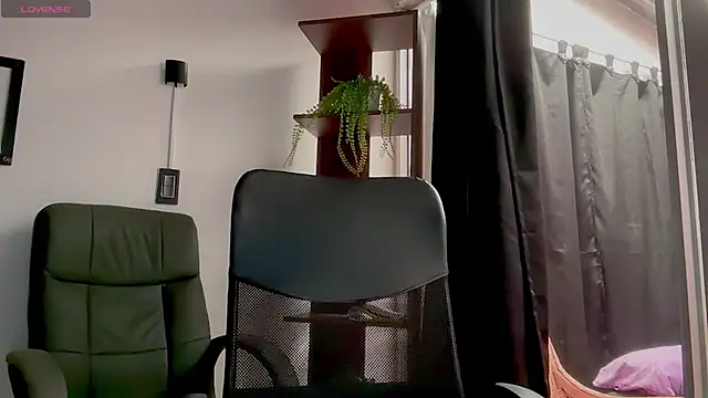 MarcellaGriffin's Live XXX Chat