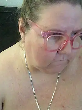 Chatroom XXX en direct de TheMotherPearl