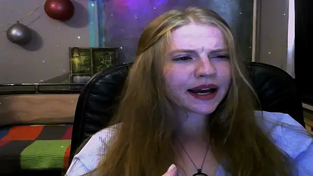 Space_Girls_699 live XXX chat