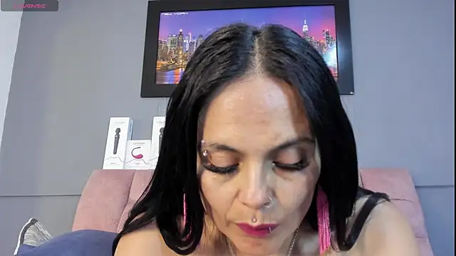 CharlotteCottin's Live XXX Chat