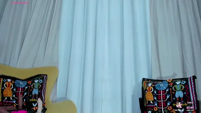 Živý XXX chat carly_grasso