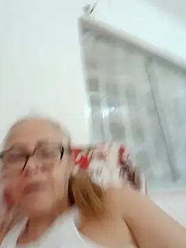 Granny6boys Webcam Show