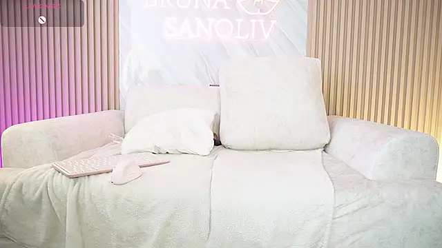 brunasanoliv's Live XXX Chat
