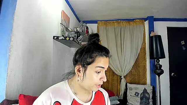 SARAMISHA Chat XXX live
