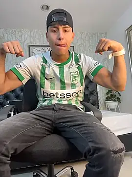 Lander_Cruz Chat XXX live