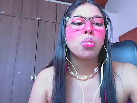 _ALLYSON18_'s Live XXX Chat