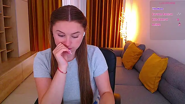 mia_bloomy Adlı Modelin Canlı XXX Sohbeti