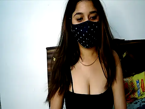 Gloie4u Chat XXX in diretta