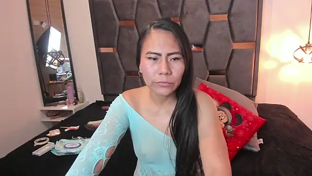 Živý XXX chat Keyla_Brunette_
