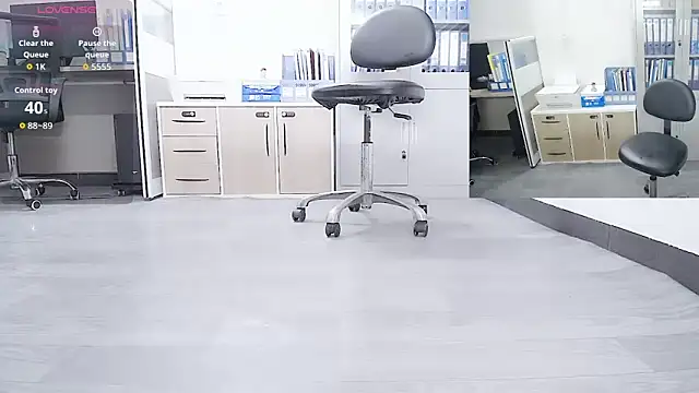 Saffron_10 现场XXX聊天