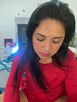 alia_asad Adlı Modelin Canlı XXX Sohbeti